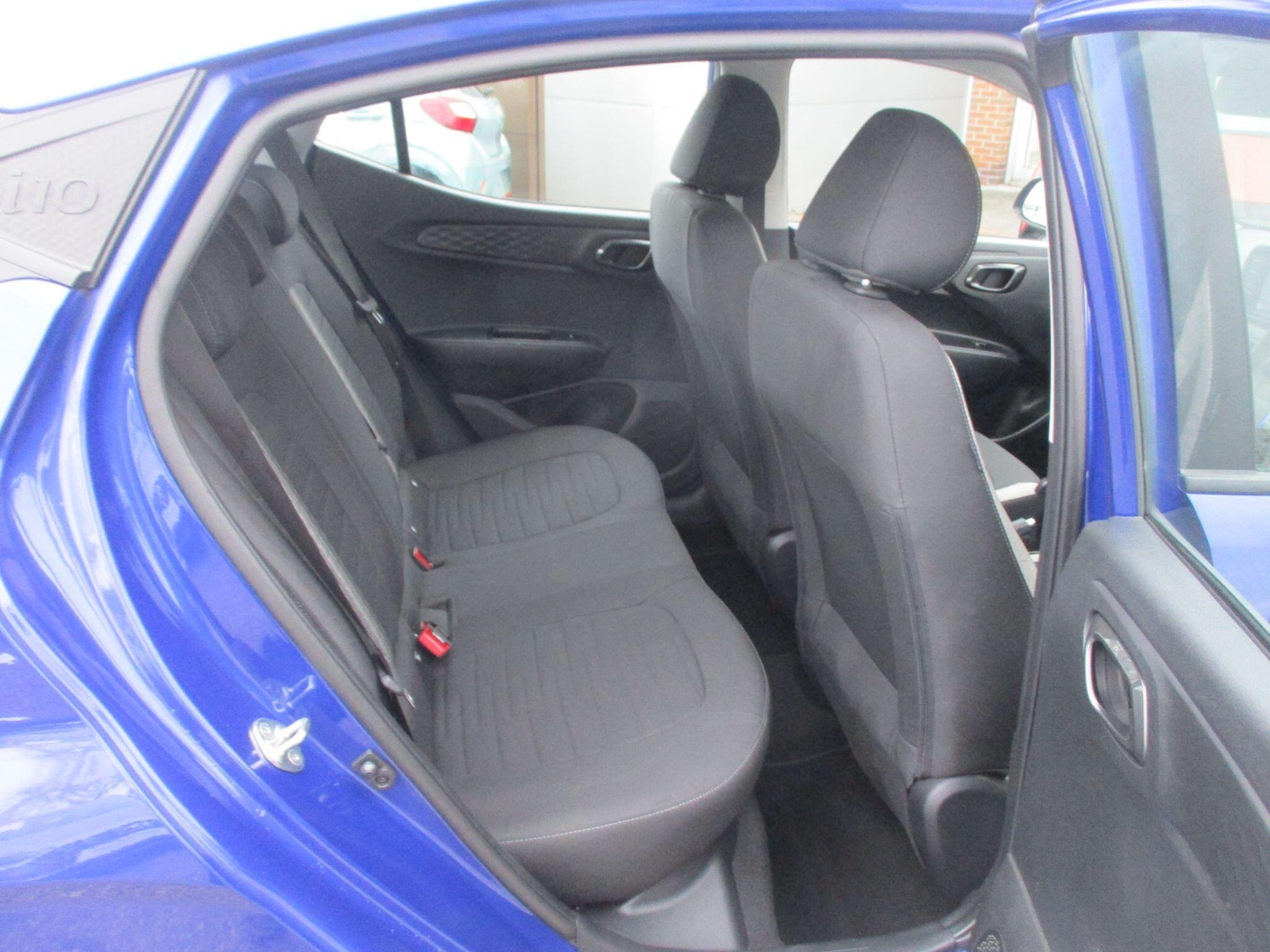 Used Hyundai i10 2022 for sale - 77202525: Photo 25