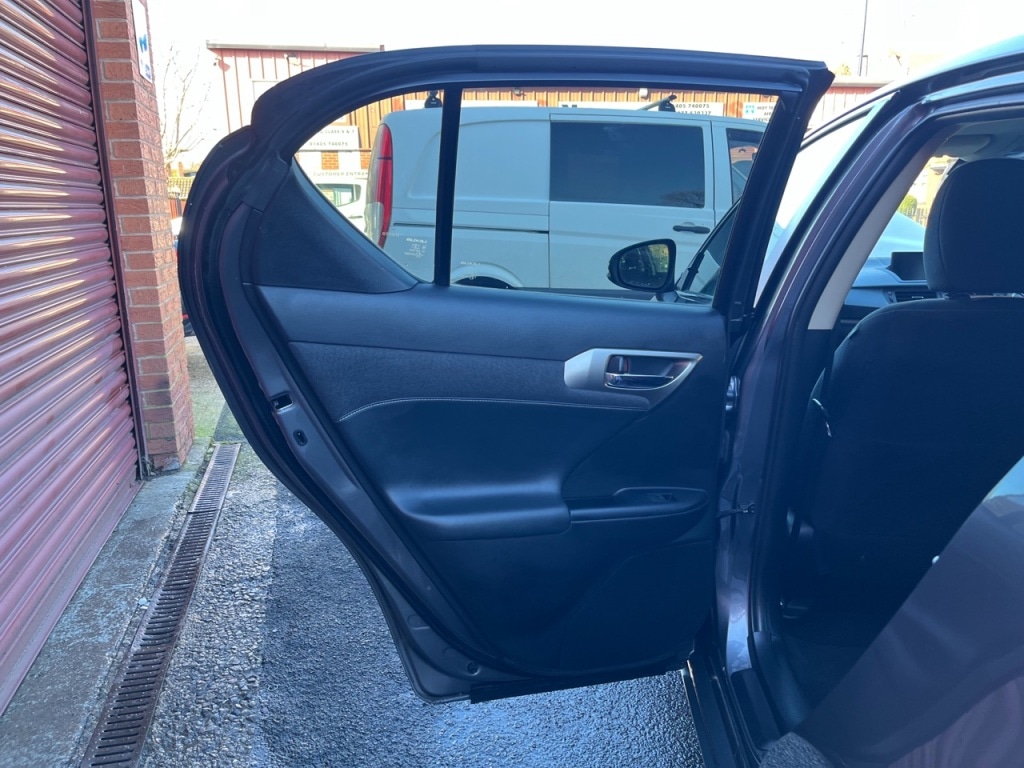 Used Lexus CT 2014 for sale - 77520151: Photo 29