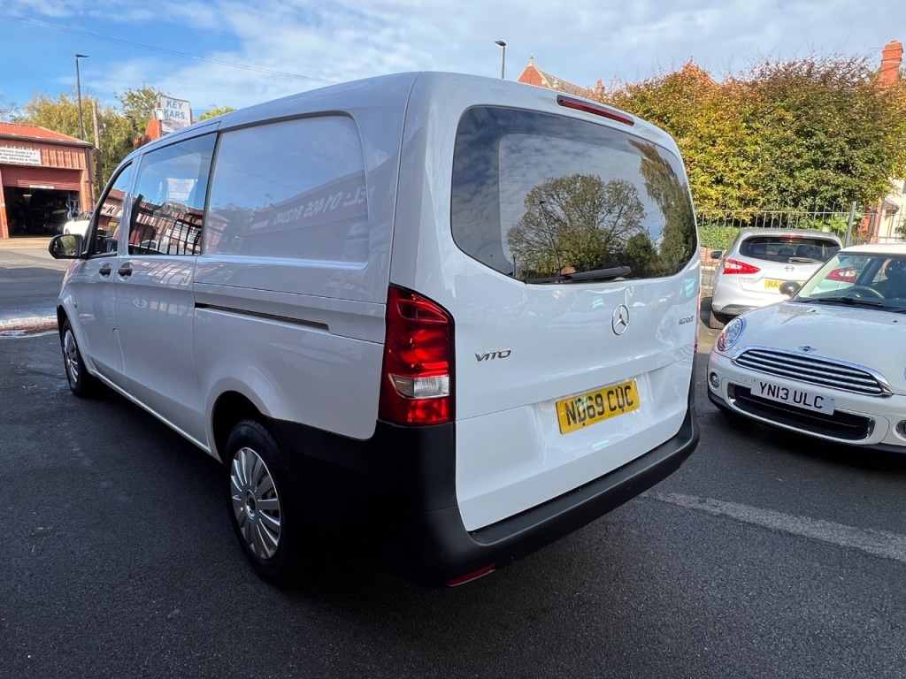 Used Mercedes-Benz Vito 2019 for sale - 76312831: Photo 4