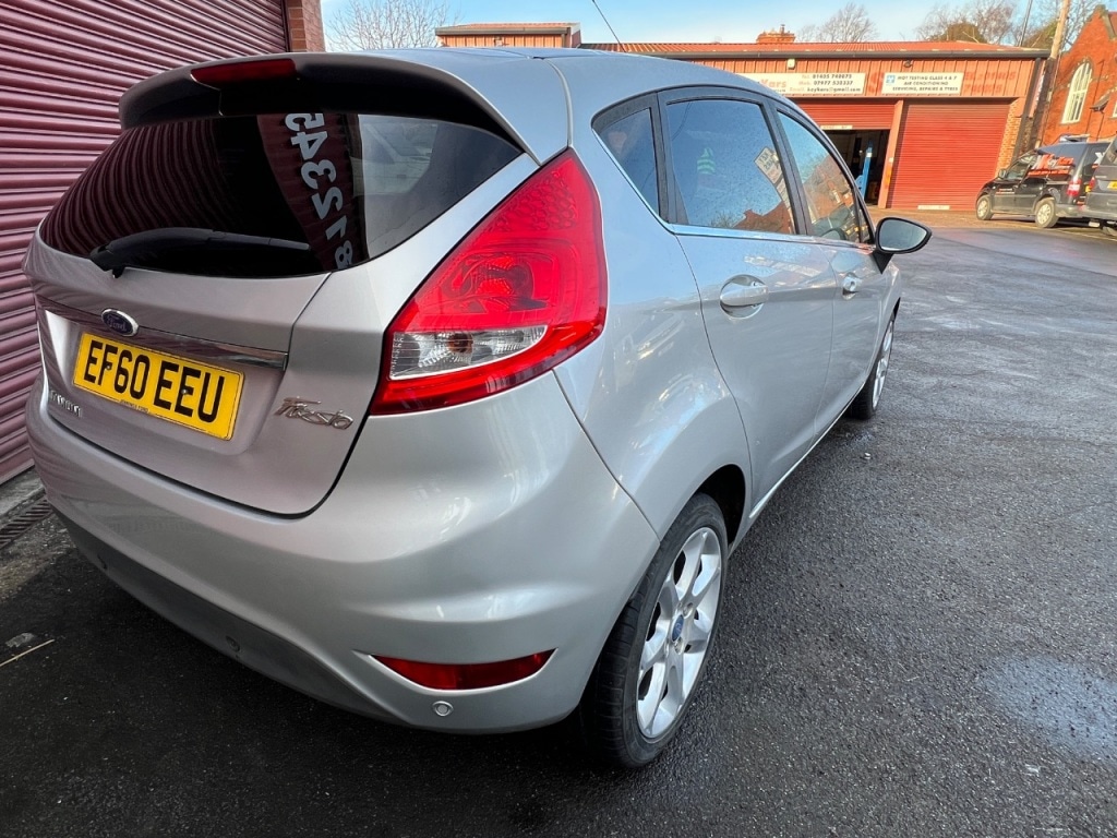 Used Ford Fiesta 2011 for sale - 77200618: Photo 7