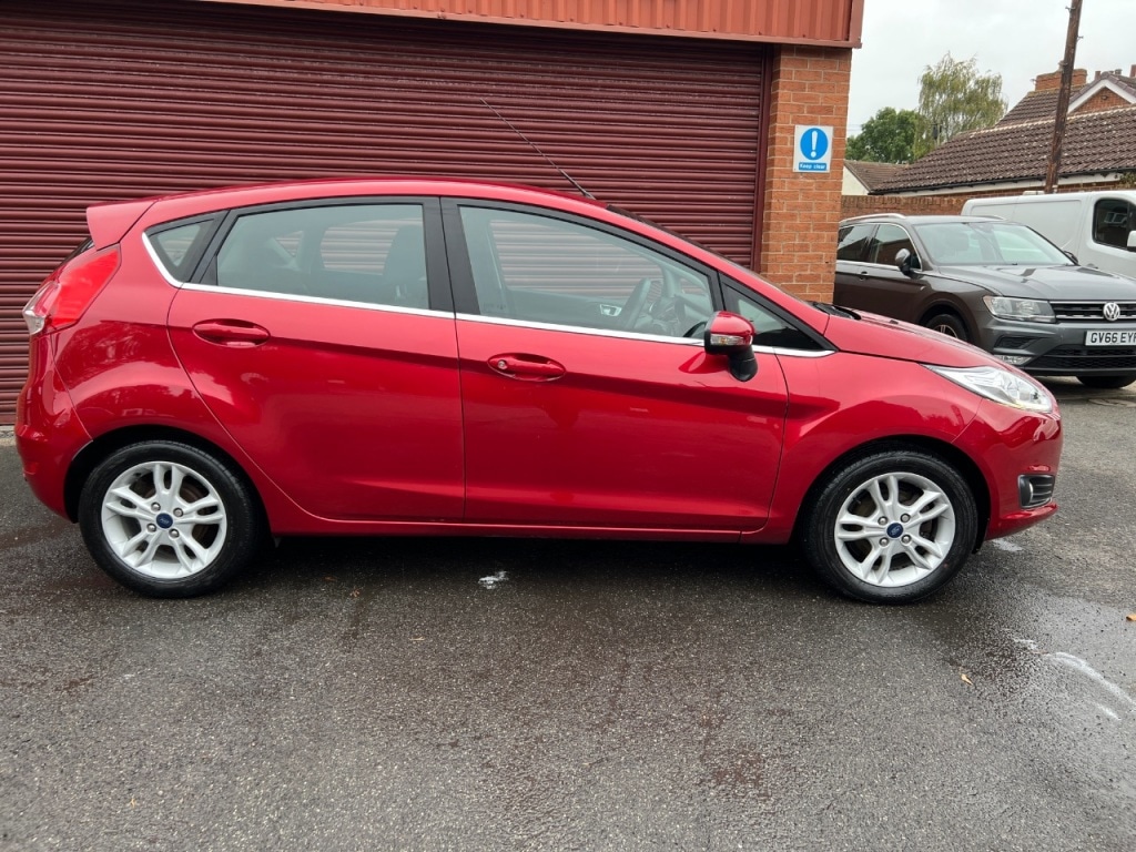 Used Ford Fiesta 2015 for sale - 76263119: Photo 5