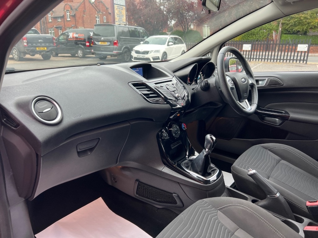 Used Ford Fiesta 2015 for sale - 76263119: Photo 9