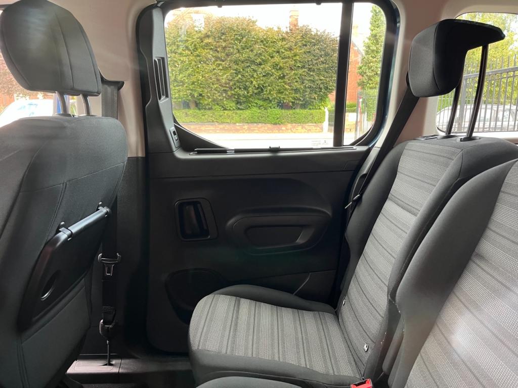 Used Vauxhall Combo Life 2019 for sale - 76985489: Photo 19