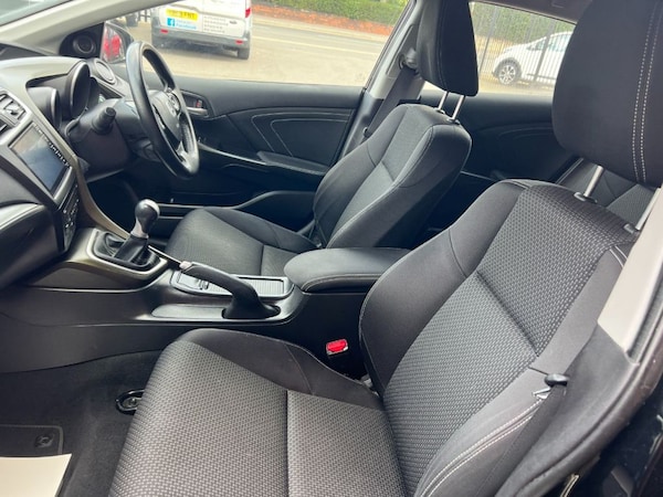 Used Honda Civic 2015 for sale - 73989520: Photo 12
