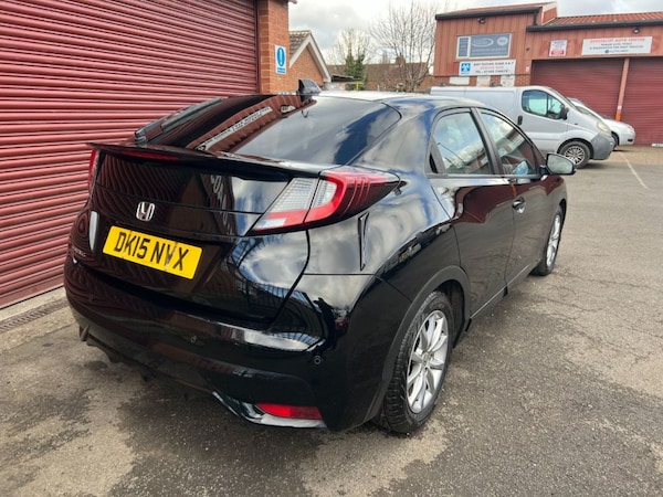 Used Honda Civic 2015 for sale - 73989520: Photo 5
