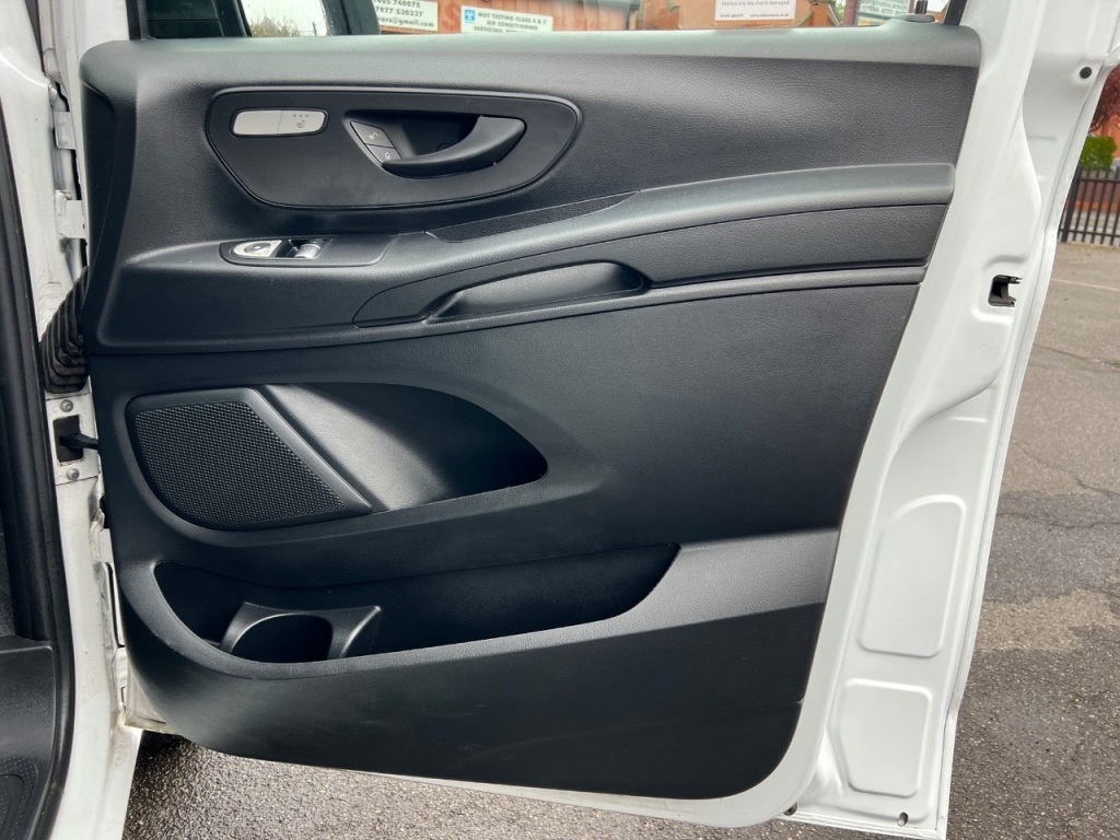Used Mercedes-Benz Vito 2023 for sale - 76266366: Photo 16