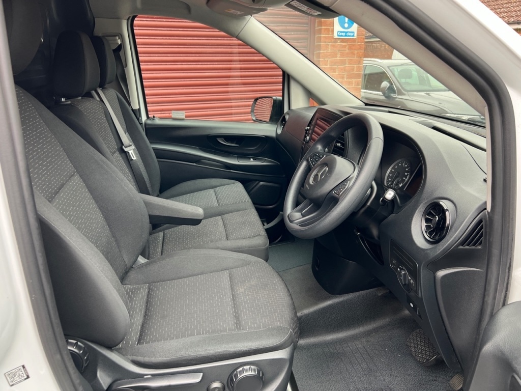 Used Mercedes-Benz Vito 2023 for sale - 76266366: Photo 32