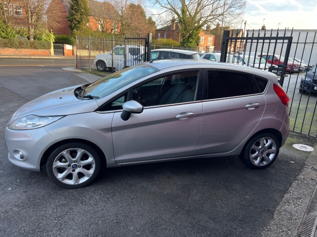 Used Ford Fiesta 2011 for sale - 77341163: Photo 6