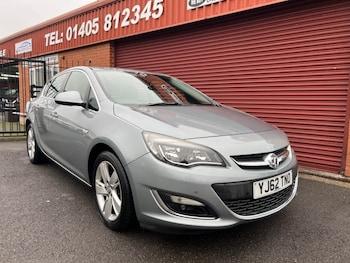 Vauxhall Astra feature image
