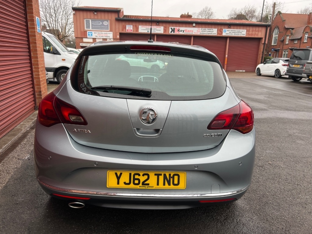 Used Vauxhall Astra 2012 for sale - 77211650: Photo 7