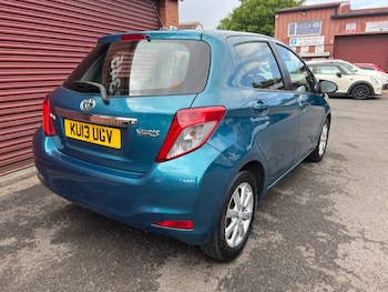 Used Toyota Yaris 2013 for sale - 78862992: Photo
