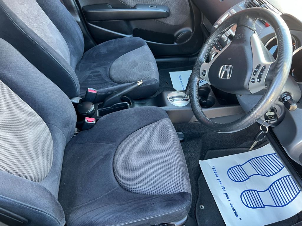 Used Honda Jazz 2007 for sale - 77878762: Photo 18