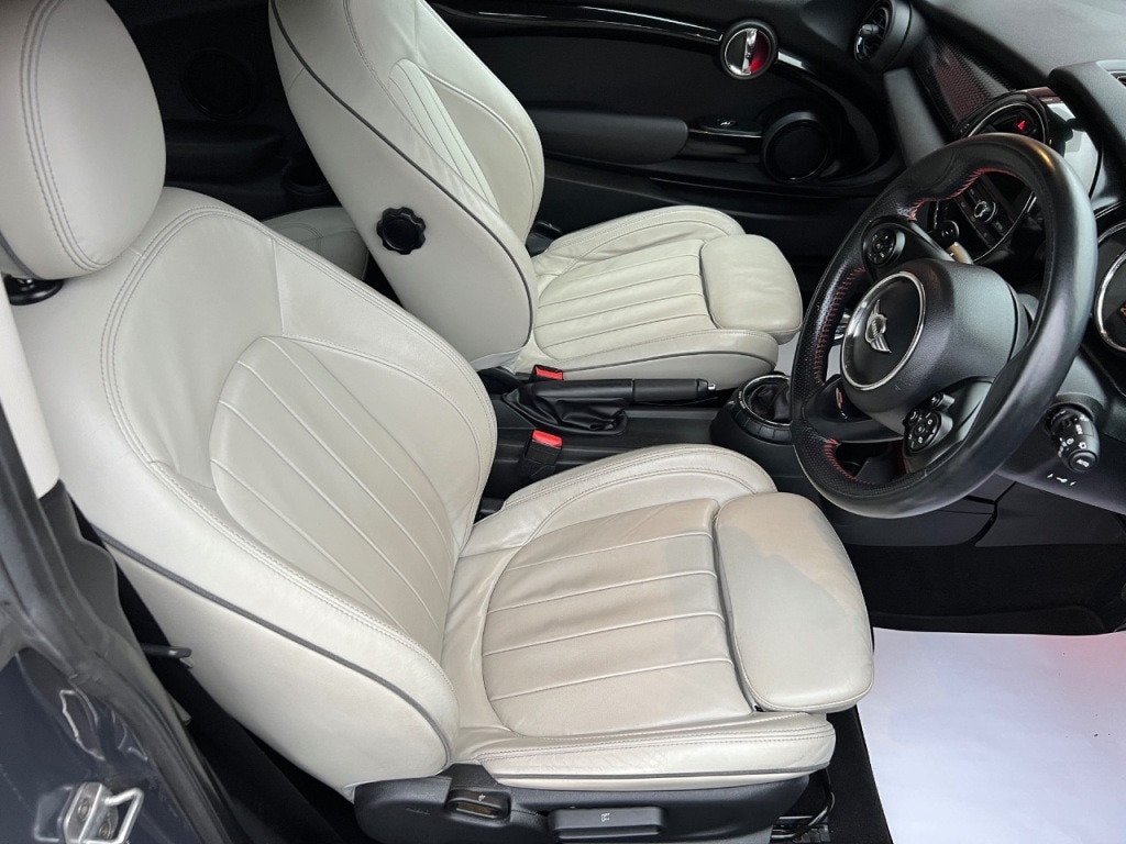 Used MINI Hatch 2017 for sale - 77045539: Photo 13