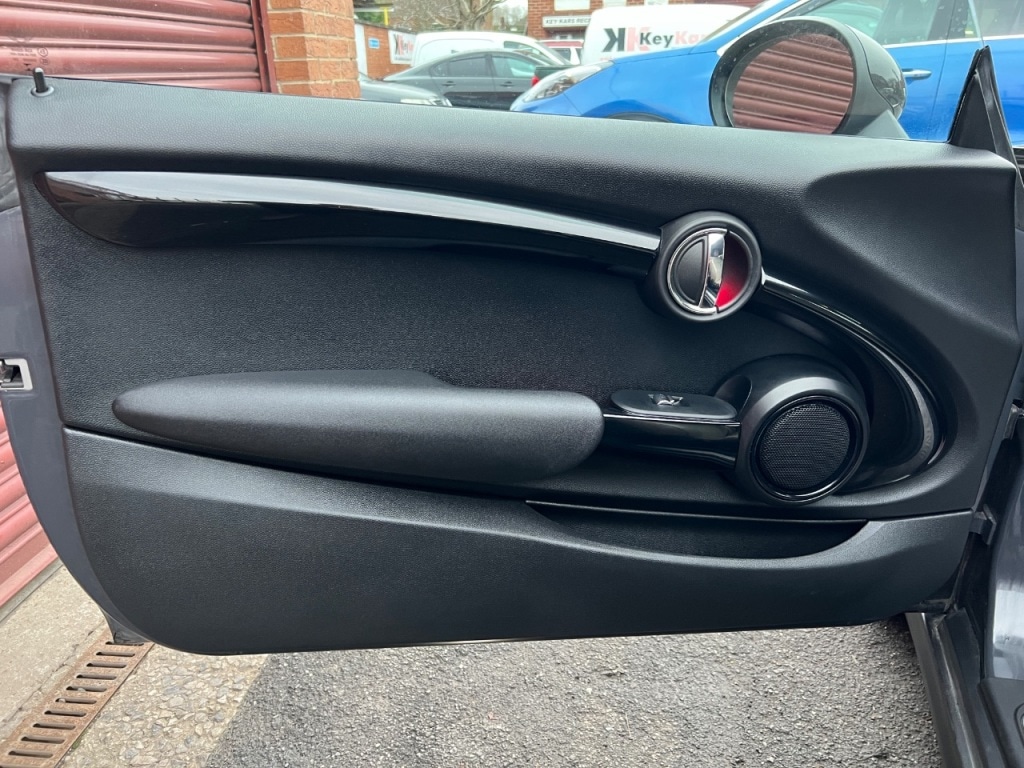 Used MINI Hatch 2017 for sale - 77045539: Photo 22