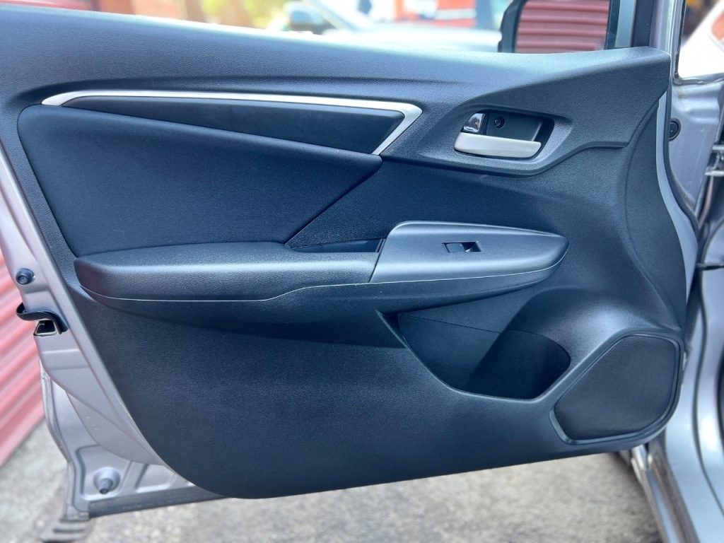 Used Honda Jazz 2019 for sale - 76949540: Photo 22