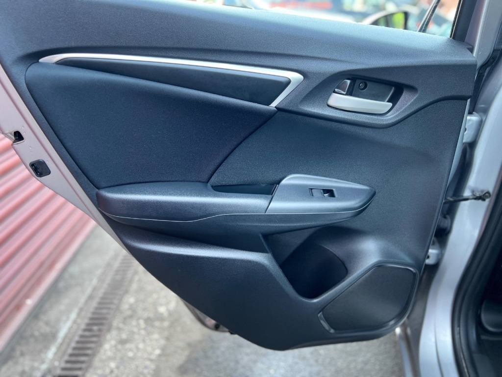 Used Honda Jazz 2019 for sale - 76949540: Photo 24