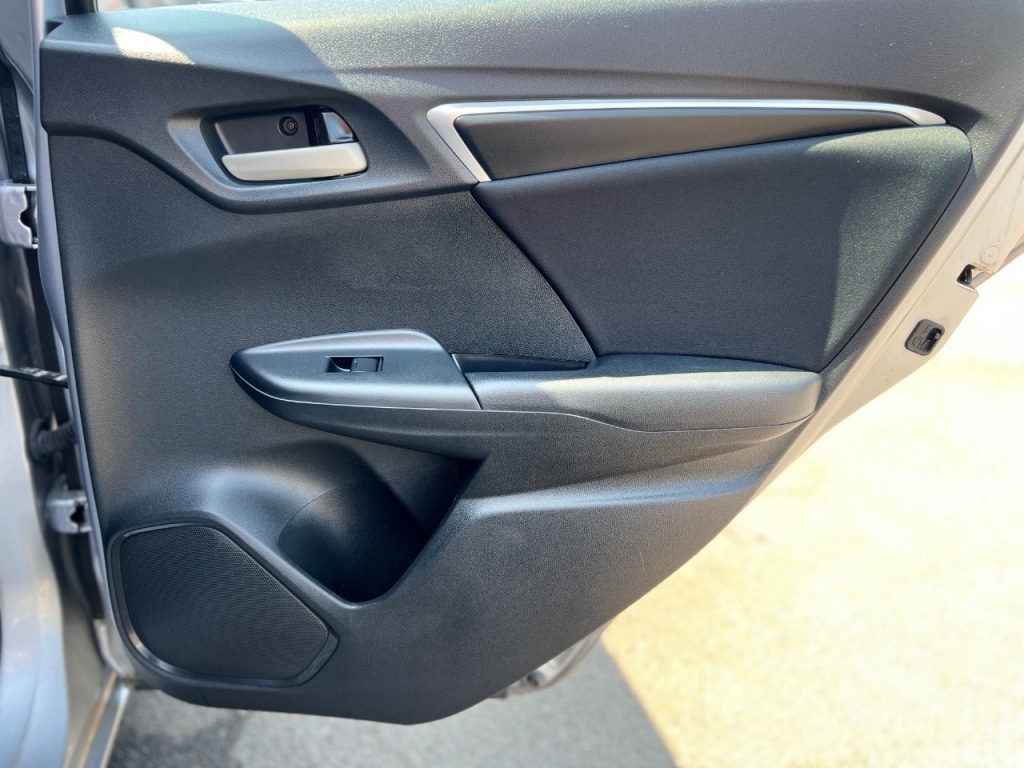 Used Honda Jazz 2019 for sale - 76949540: Photo 25