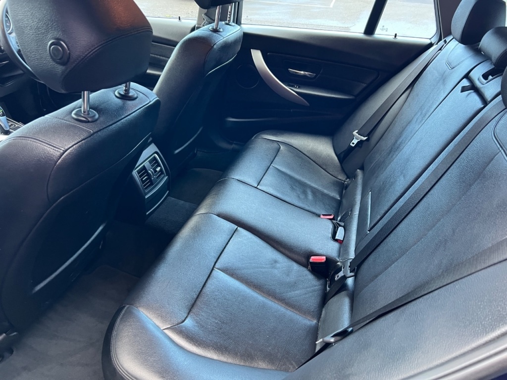 Used BMW 3 Series 2017 for sale - 76395489: Photo 11