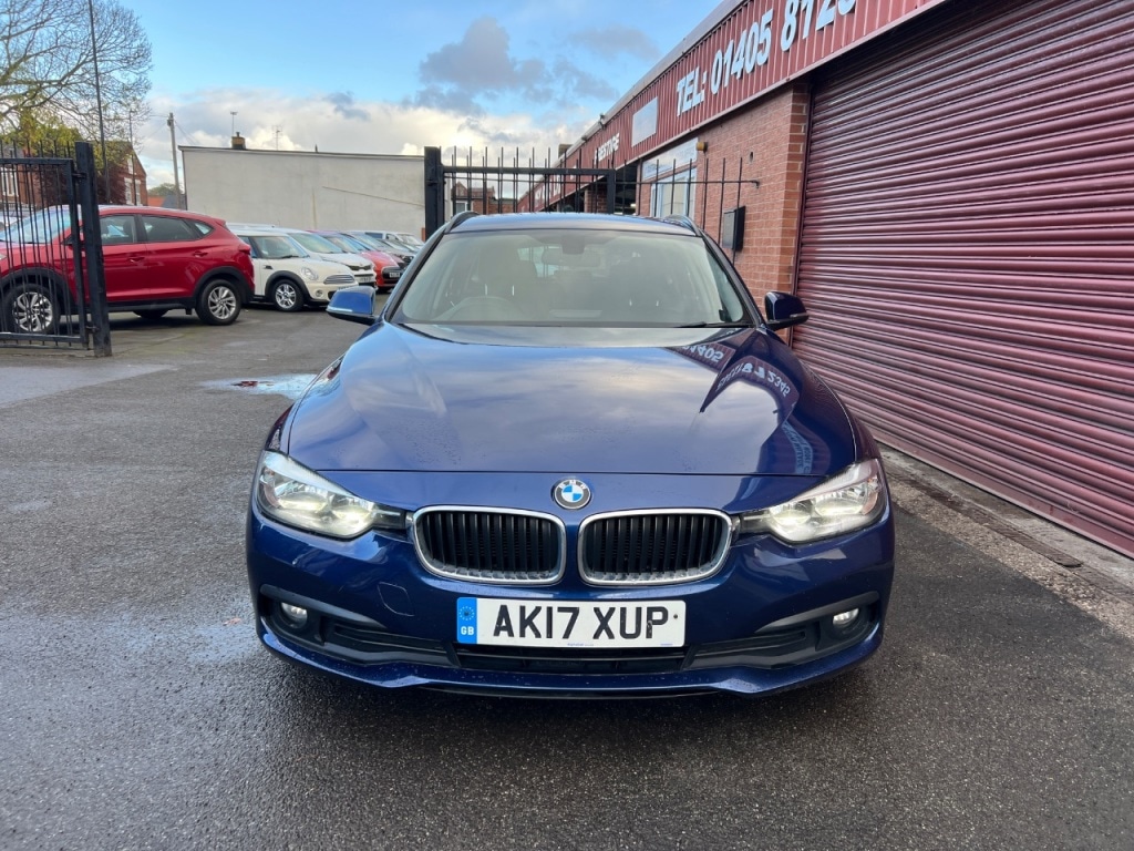 Used BMW 3 Series 2017 for sale - 76395489: Photo 2