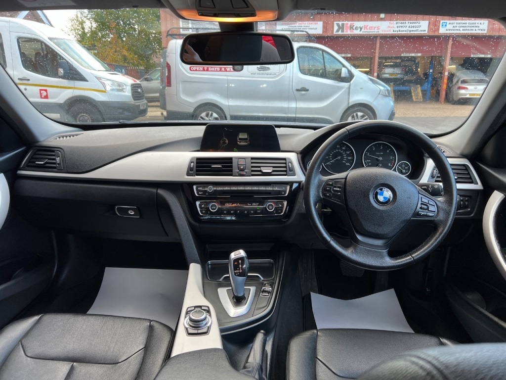 Used BMW 3 Series 2017 for sale - 76395489: Photo 21