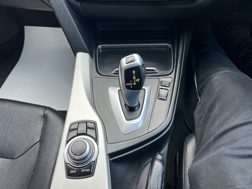 Used BMW 3 Series 2017 for sale - 76395489: Photo 23