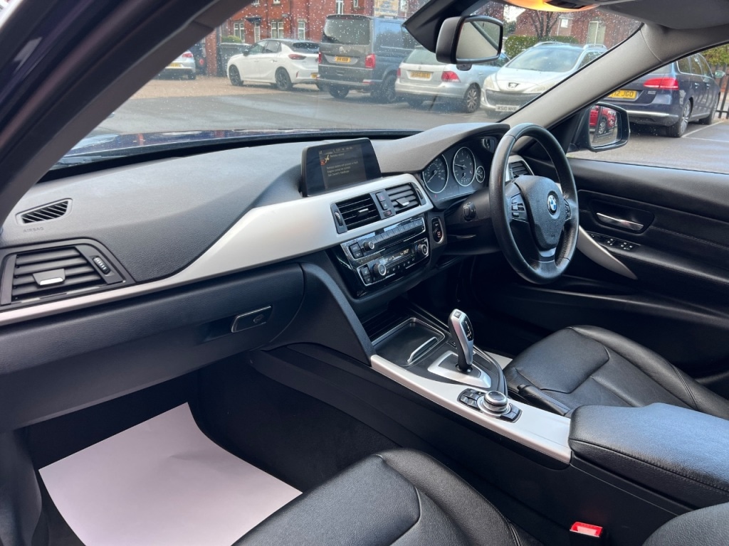 Used BMW 3 Series 2017 for sale - 76395489: Photo 24