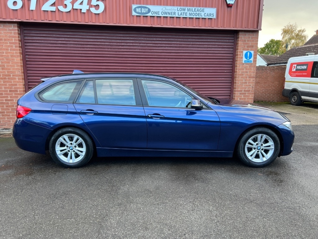 Used BMW 3 Series 2017 for sale - 76395489: Photo 4