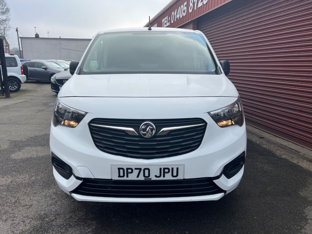Used Vauxhall Combo 2020 for sale - 77764092: Photo 2