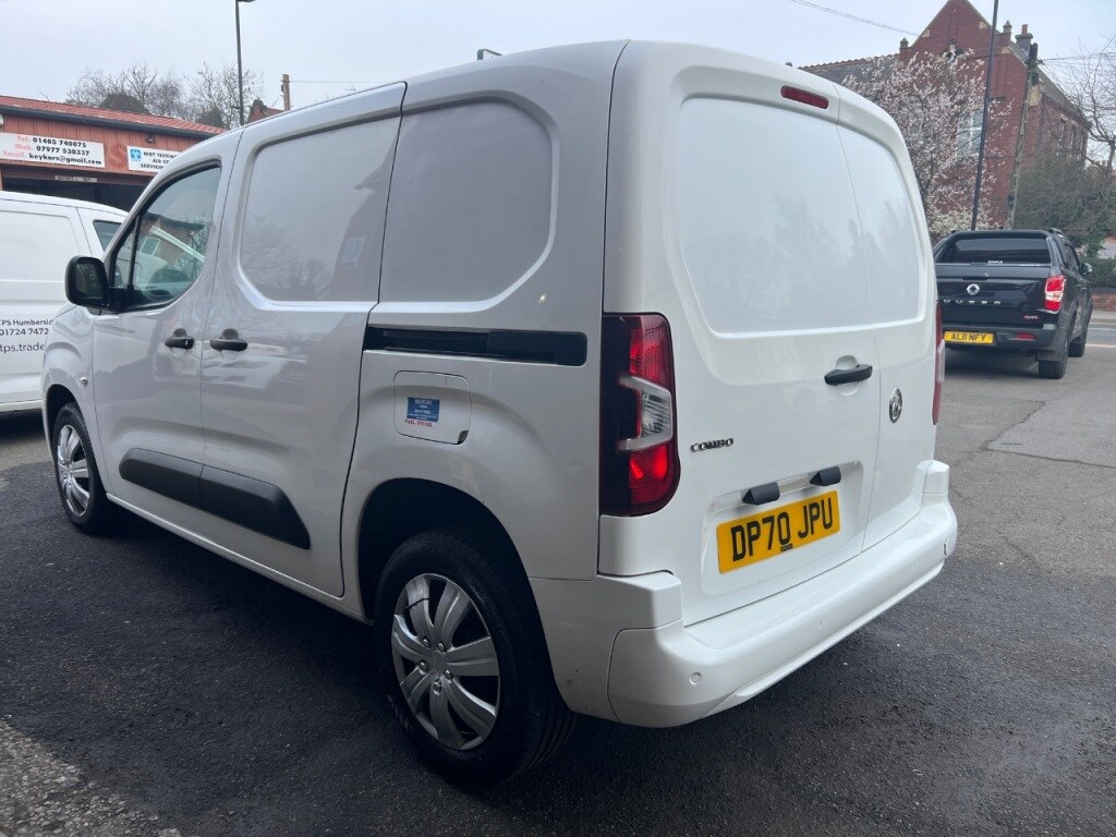 Used Vauxhall Combo 2020 for sale - 77764092: Photo 3