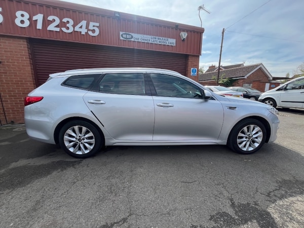 Used Kia Optima 2018 for sale - 74423360: Photo 4