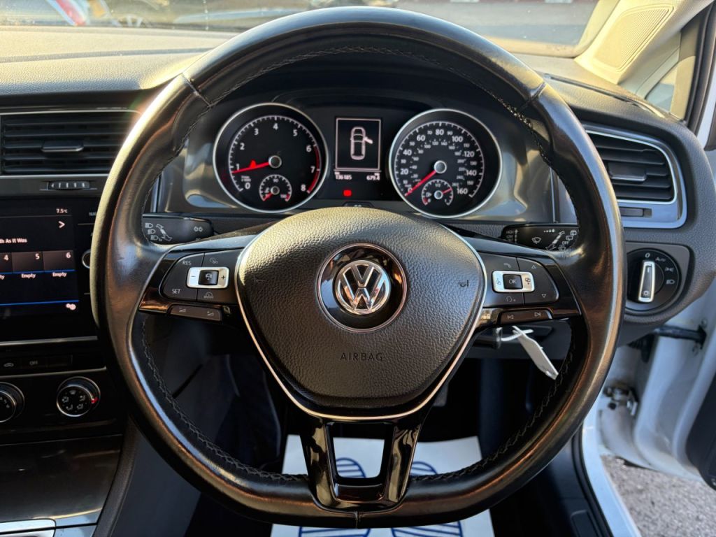 Used Volkswagen Golf 2018 for sale - 78068008: Photo 16