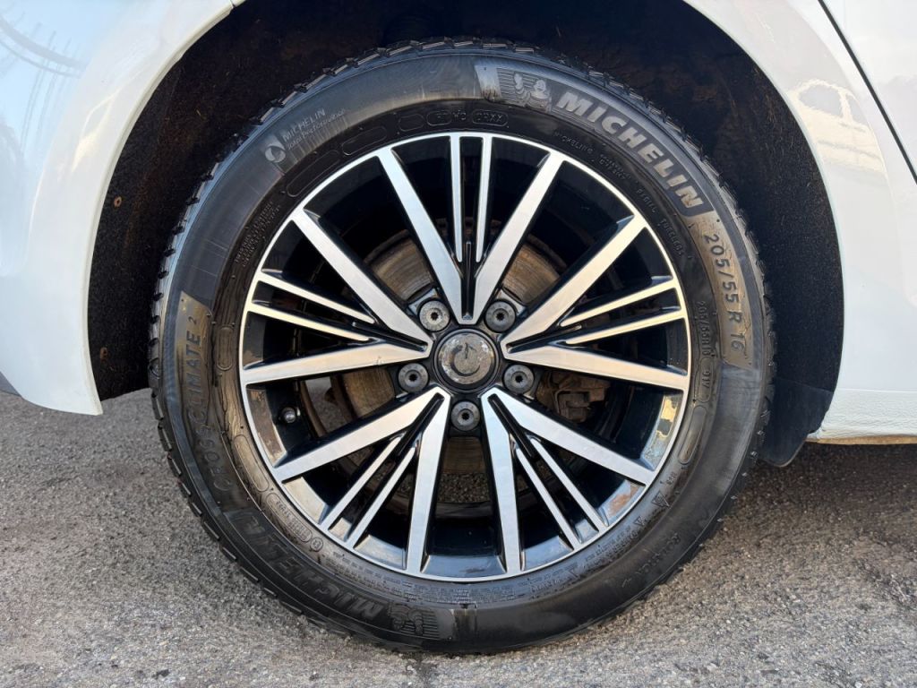 Used Volkswagen Golf 2018 for sale - 78068008: Photo 33