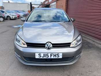 Used Volkswagen Golf 2015 for sale - 74733122: Photo