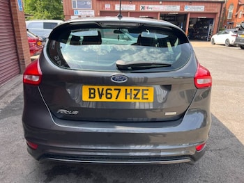 Used Ford Focus 2017 for sale - 79103033: Photo