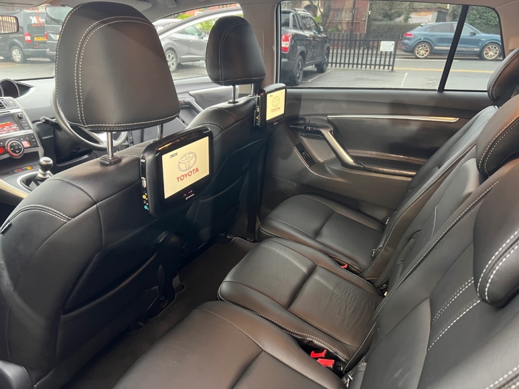 Used Toyota Verso 2015 for sale - 76985486: Photo 15