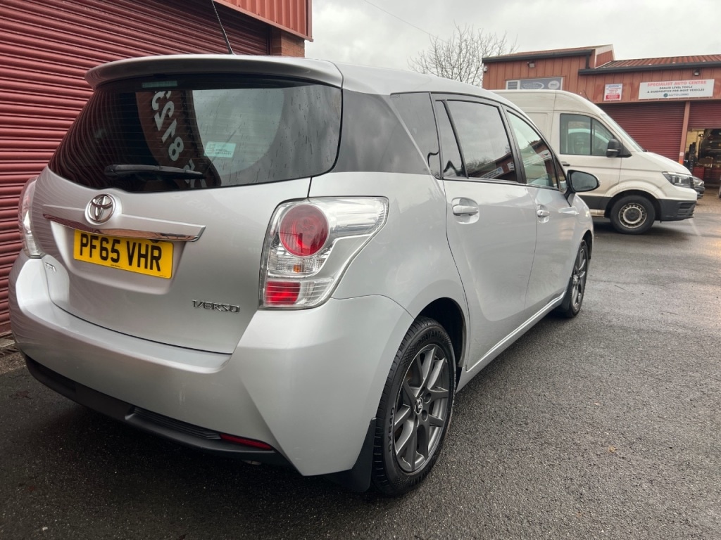 Used Toyota Verso 2015 for sale - 76985486: Photo 5