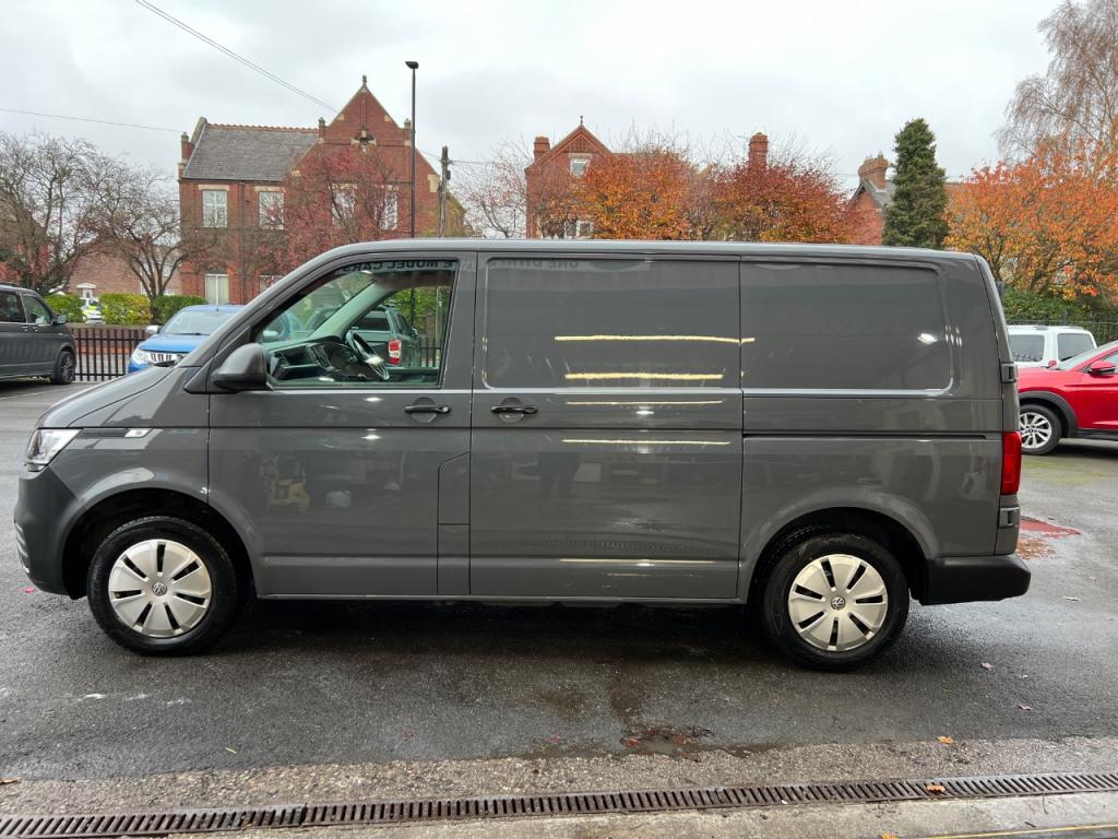 Used Volkswagen Transporter 2022 for sale - 77421360: Photo 13