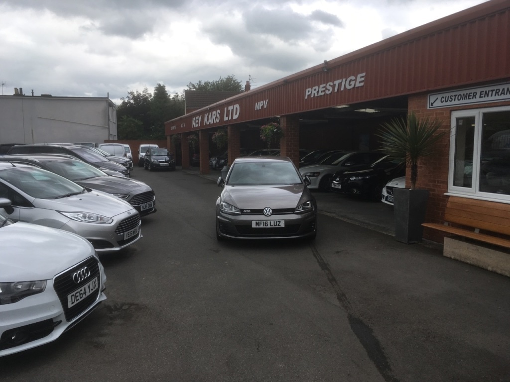 Used Suzuki Jimny 2017 for sale - 77019117: Photo 9