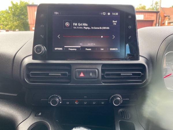 Used Vauxhall Combo Life 2019 for sale - 72404506: Photo 15