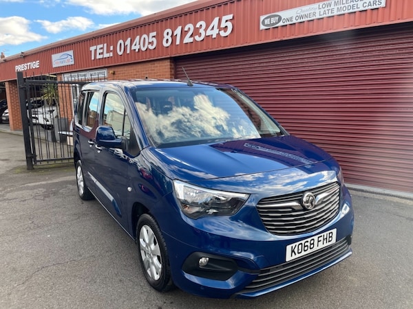 Used Vauxhall Combo Life 2019 for sale - 72404506: Photo 1