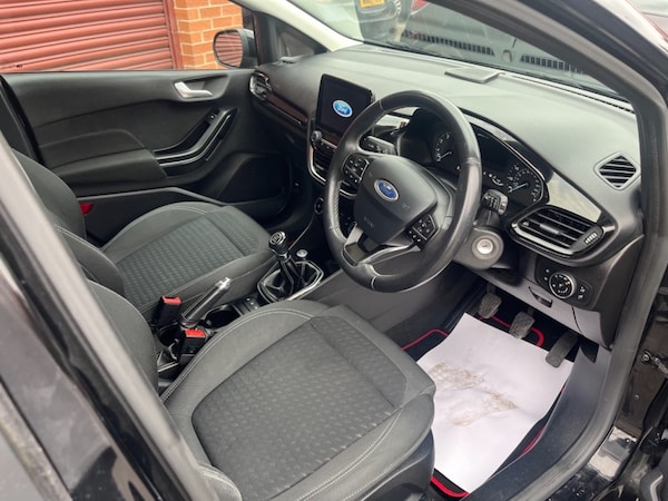 Used Ford Fiesta 2017 for sale - 75604289: Photo 10