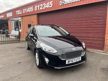 Used Ford Fiesta 2017 for sale - 75604289: Photo