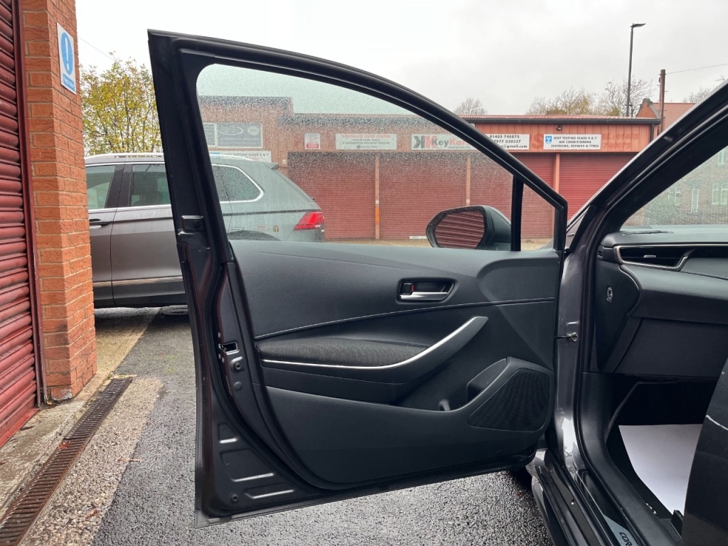 Used Toyota Corolla 2023 for sale - 76590660: Photo 27