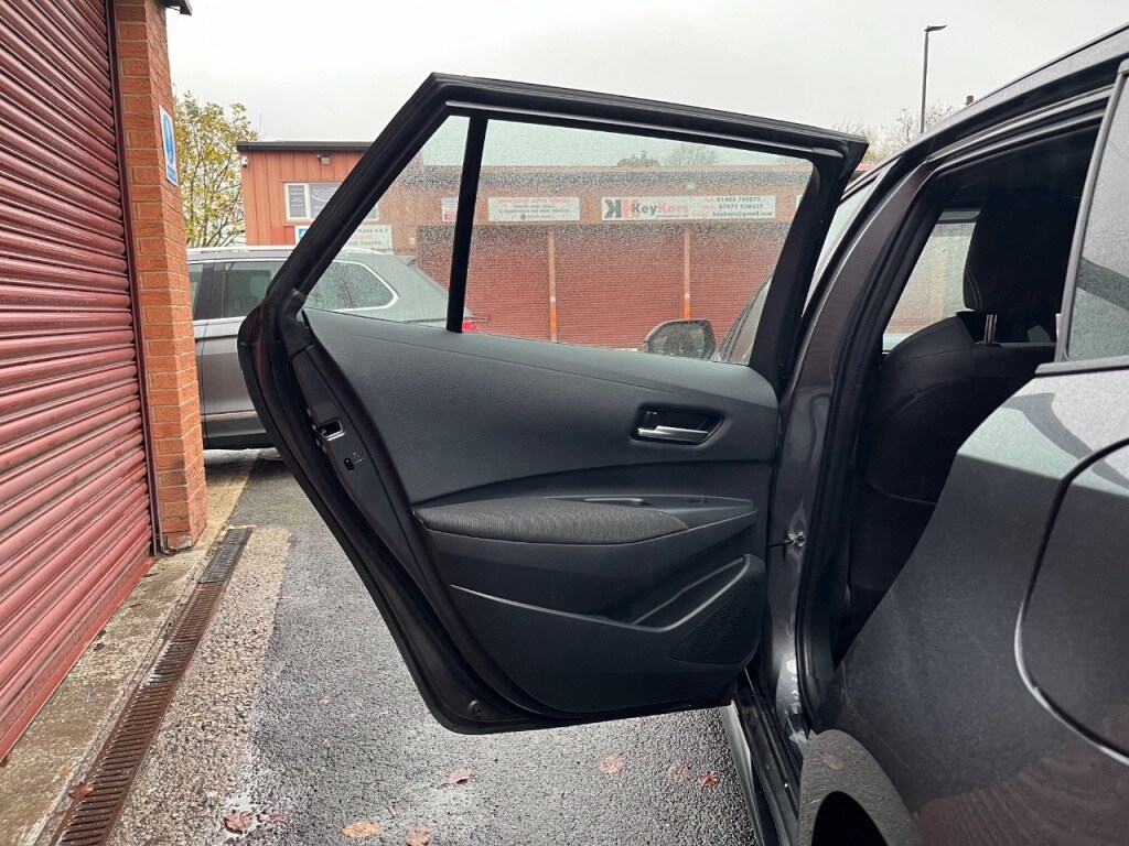 Used Toyota Corolla 2023 for sale - 76590660: Photo 29