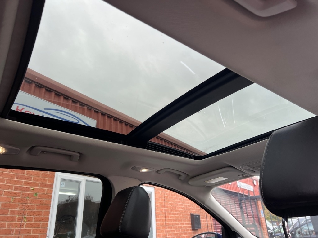 Used Ford Kuga 2015 for sale - 76332838: Photo 10