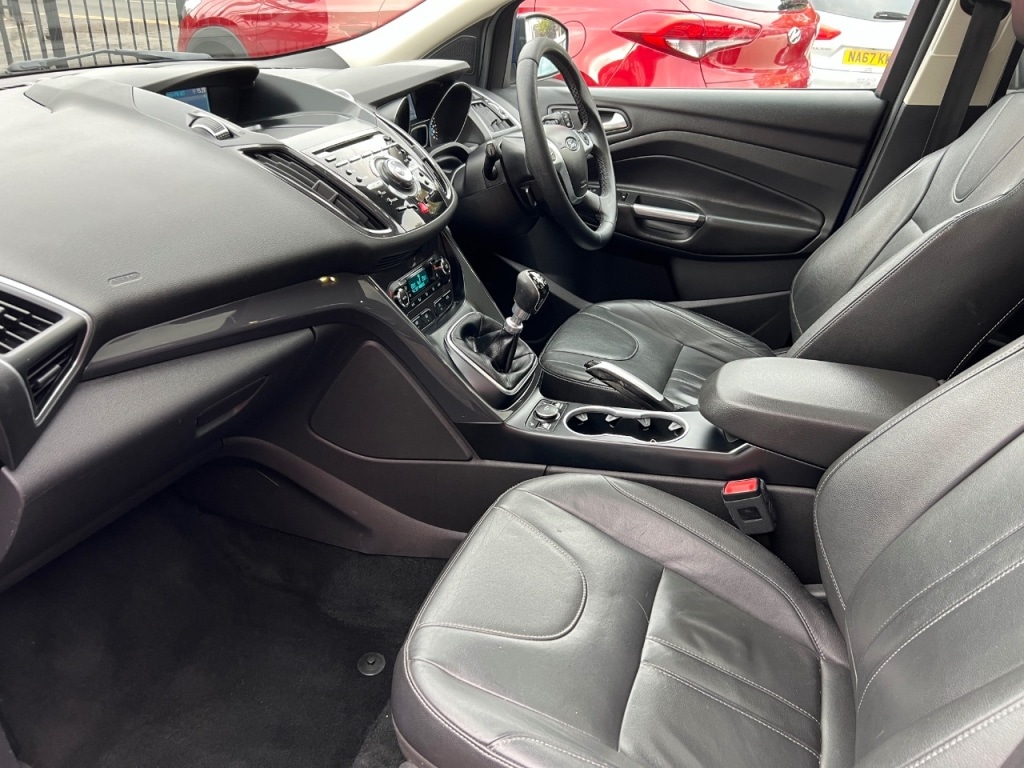 Used Ford Kuga 2015 for sale - 76332838: Photo 13