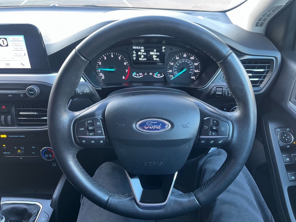 Used Ford Focus 2018 for sale - 76416379: Photo 11