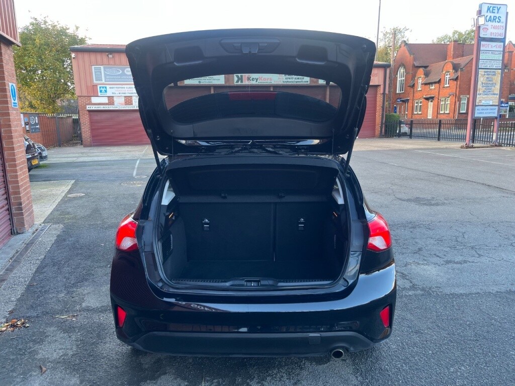 Used Ford Focus 2018 for sale - 76416379: Photo 7