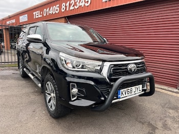 Used Toyota Hilux 2018 for sale - 75358747: Photo