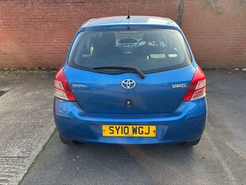 Used Toyota Yaris 2010 for sale - 78002203: Photo